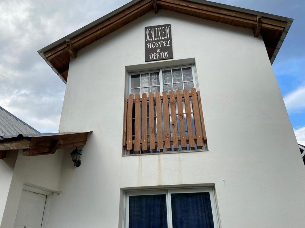 Kaiken - Hostel & Departamentos El Chalten Eksteriør bilde